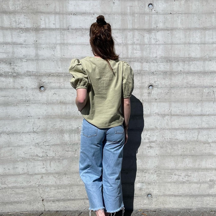 Miniaturbild: Oretta Shirt salbeigrün