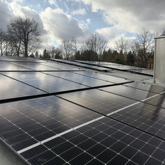 Projekt A - Dachansicht mit Solarpanels