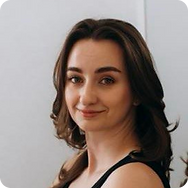 Мельникова Ганна тренер Пілатесу