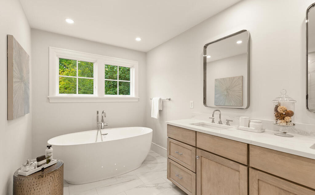 SAMPLE PHOTOS | Linc Cole Lane