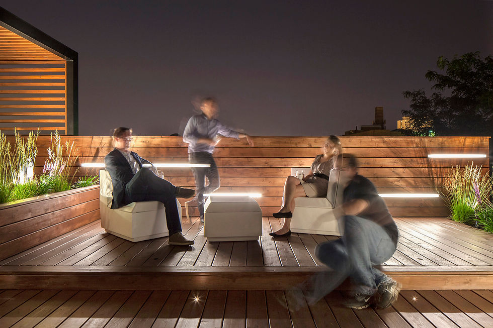 Intimate Space for Socializing