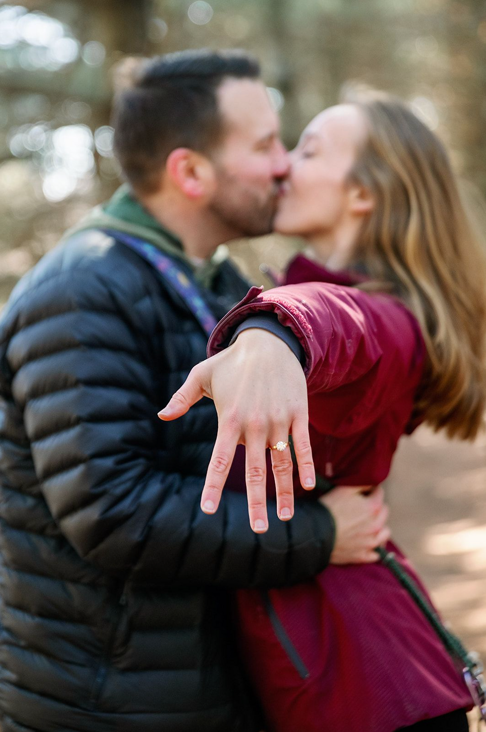 romantic engagement photo ideas