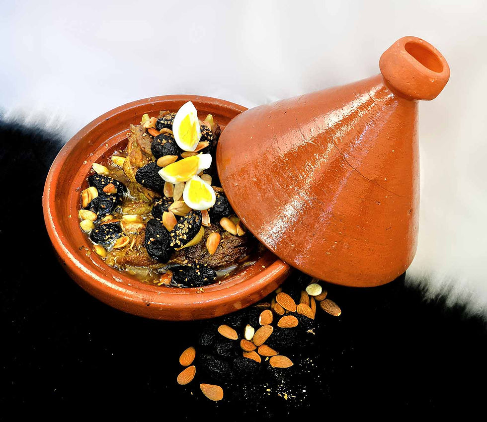 Moroccan chicken tagine with preserved lemon, almons and olives