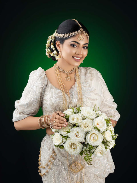 WIJAYA SAREE MANDIRAYA | Wrapped in Elegance