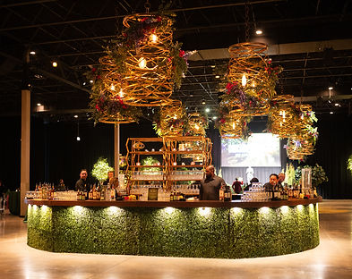 Booth Formal Finals-006 (1)_edited.jpg