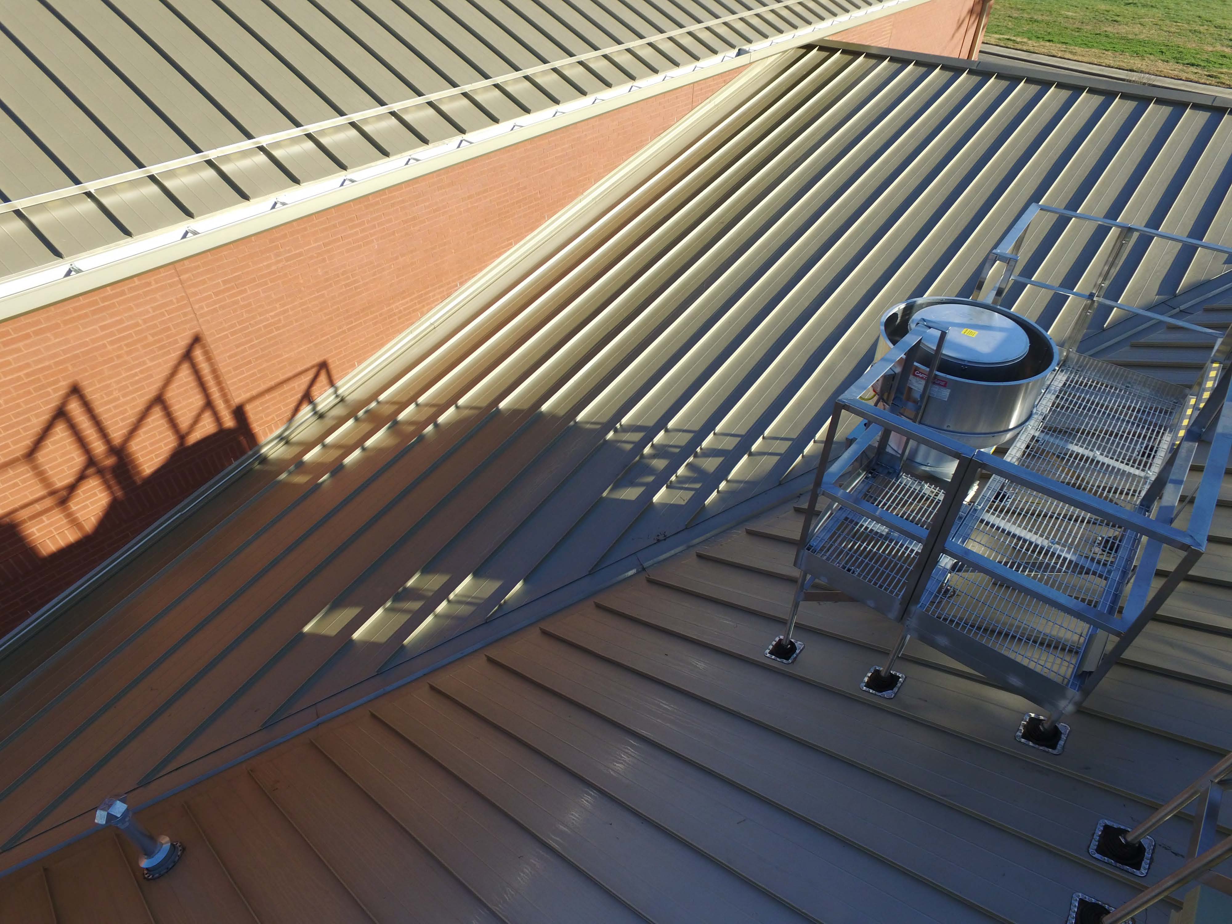 PRSP roof platforms for sloped or pitched roofs