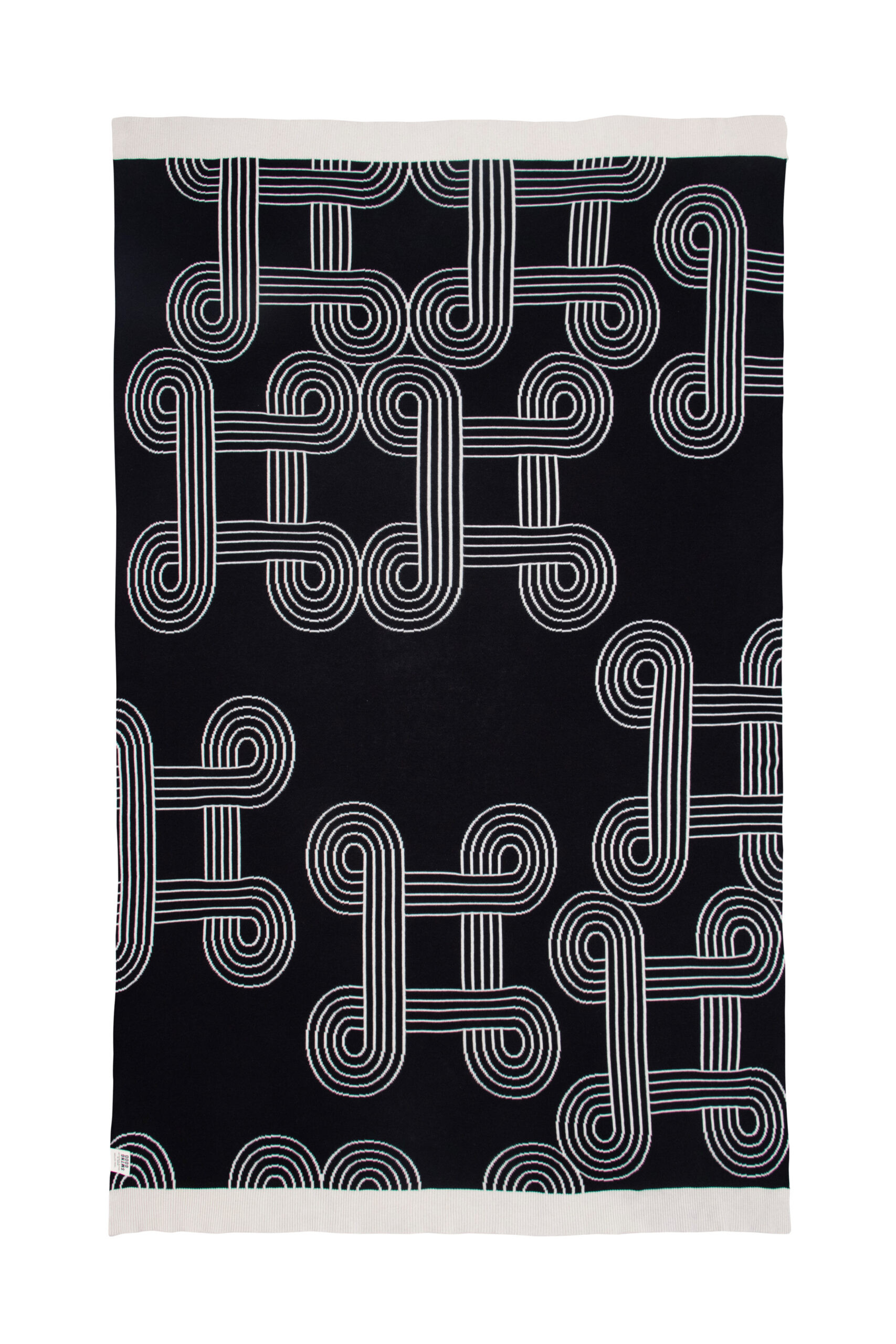 YOUNG DESIGNER THROW – OUROBOROS BY JADE TAYLOR – (SOUTH AFRICA) JTT001