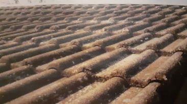 tuiles béton sale et poreuse