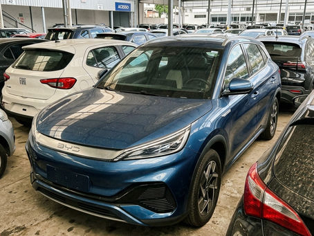Leilão de carros compensa para quem vai usar no Uber?
