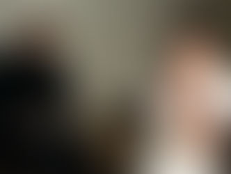 Agora ela tinha os olhos tortos; não eram mais os olhos dela; agora via o mundo com olhos diferentes