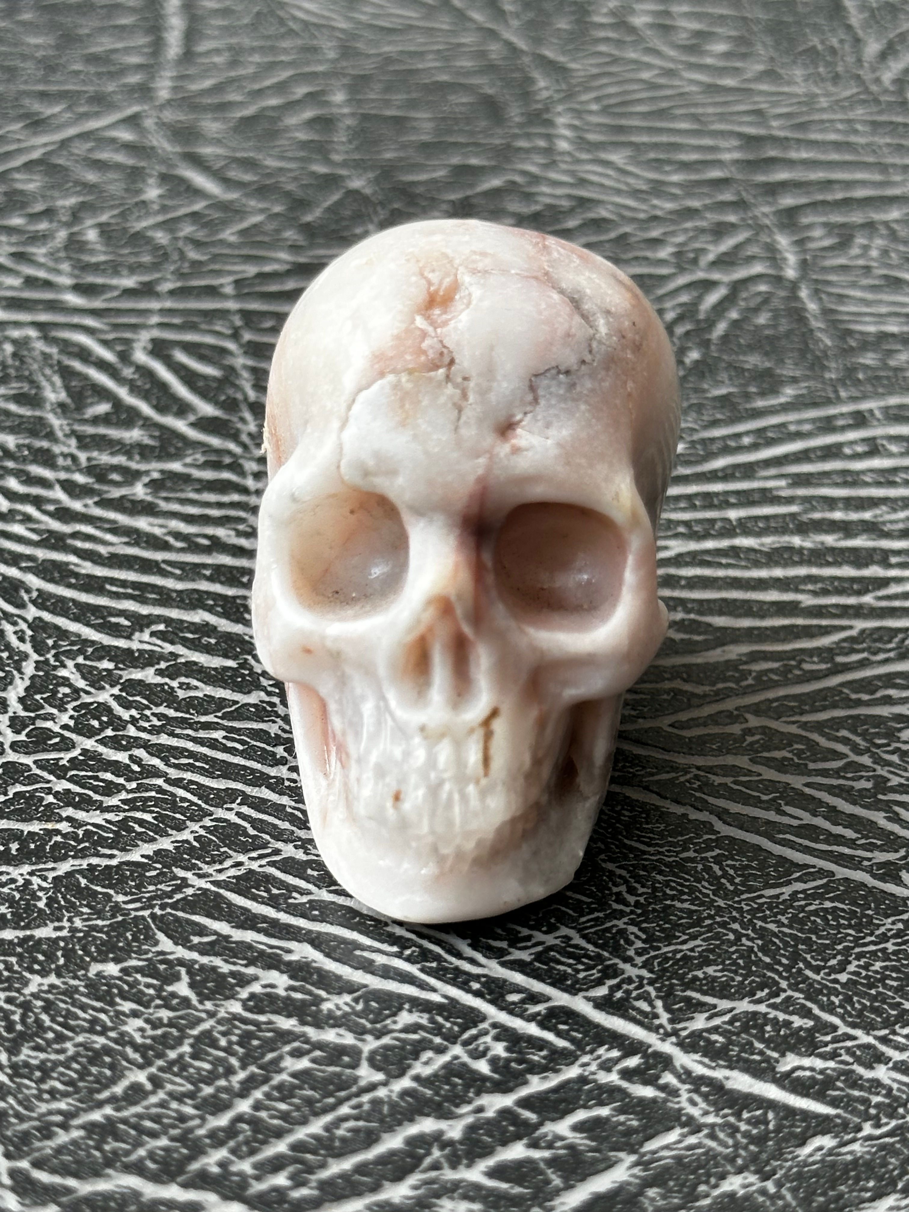 Kristallen Schedel Marmer +/- 85 gram