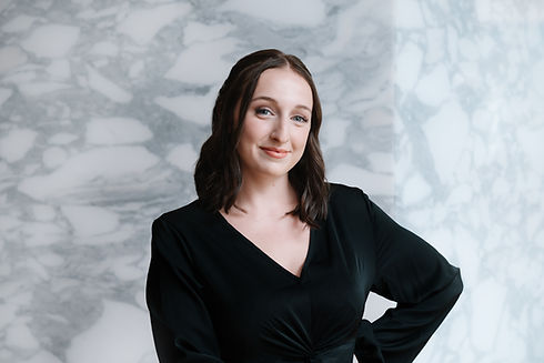 5CAITLIN HEADSHOT_PhoebePowell.jpg