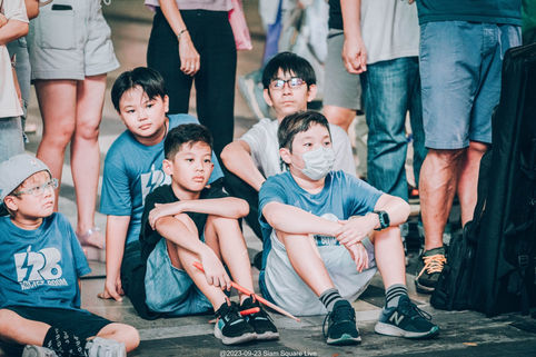 LINE_ALBUM_2023.09.23 Siam Square_230925_48