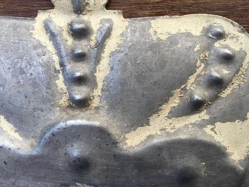 Thumbnail: Crown Hook