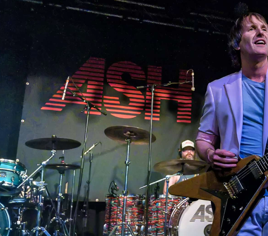 Thumbnail: Hanging Fabric Backdrop