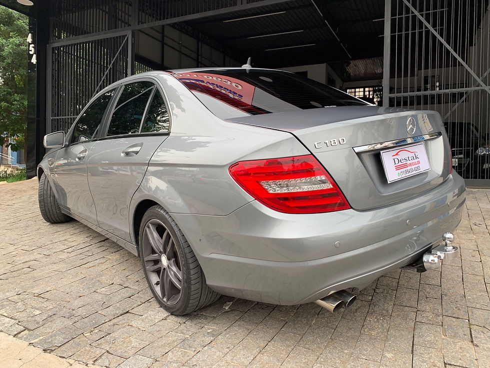 Miniatura: C-180 1.8 CGi 2012