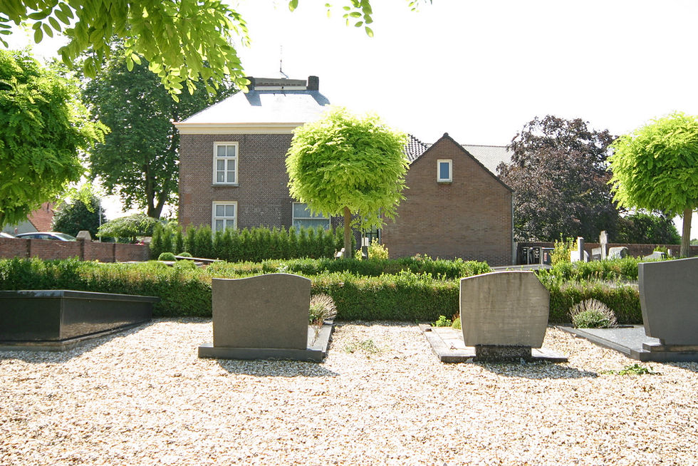 Thumbnail: Deest | Grotestraat 13 en 15