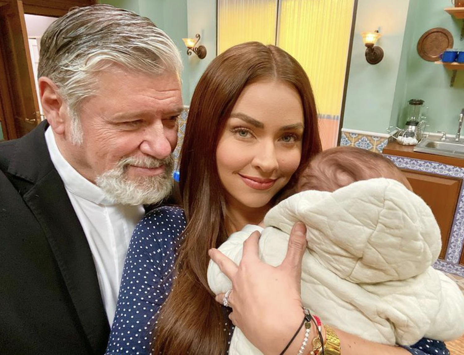 Claudia Martin w nowej wersji "Marii z przedmieścia" / fot. Televisa