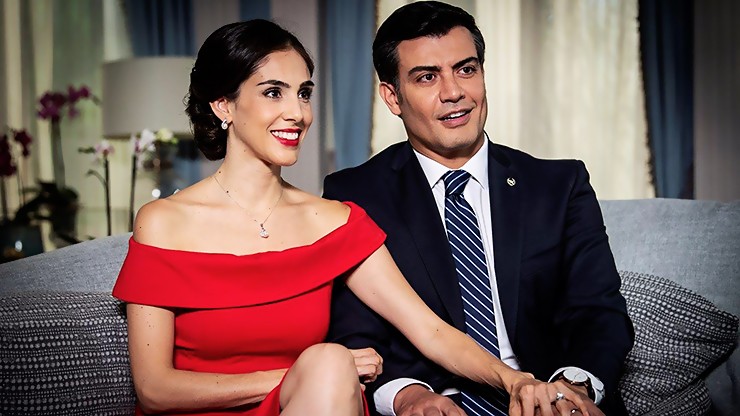 Sandra Echeverría i Andres Palacios w scenie z telenoweli "Uzurpatorka" / fot. Televisa