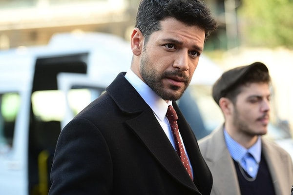 Przeskok czasowy w "Liście pożegnalnym"