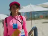 "Za wszelką cenę" – Odcinek 82: Pracując na plaży Raquel spotyka Heleninhę! (streszczenie)