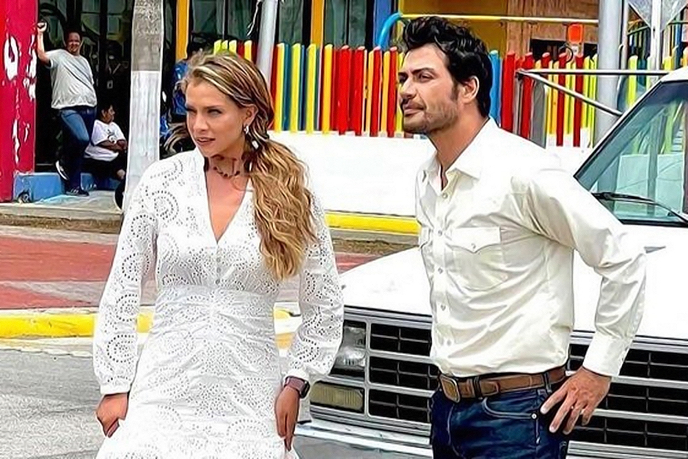 Carolina Miranda i Andres Palacios grają główne role w nowej wersji "Hacjendy La Tormenta". / fot. Televisa