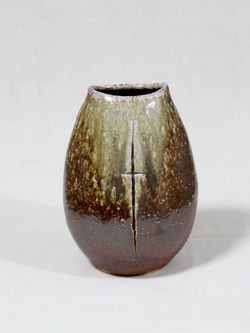 薪窯焼き締め　花器