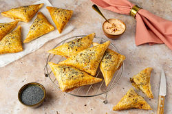 bladerdeeg-gehakt-hapjes1