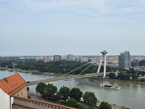 Nový Most & UFO Gözlem Kulesi