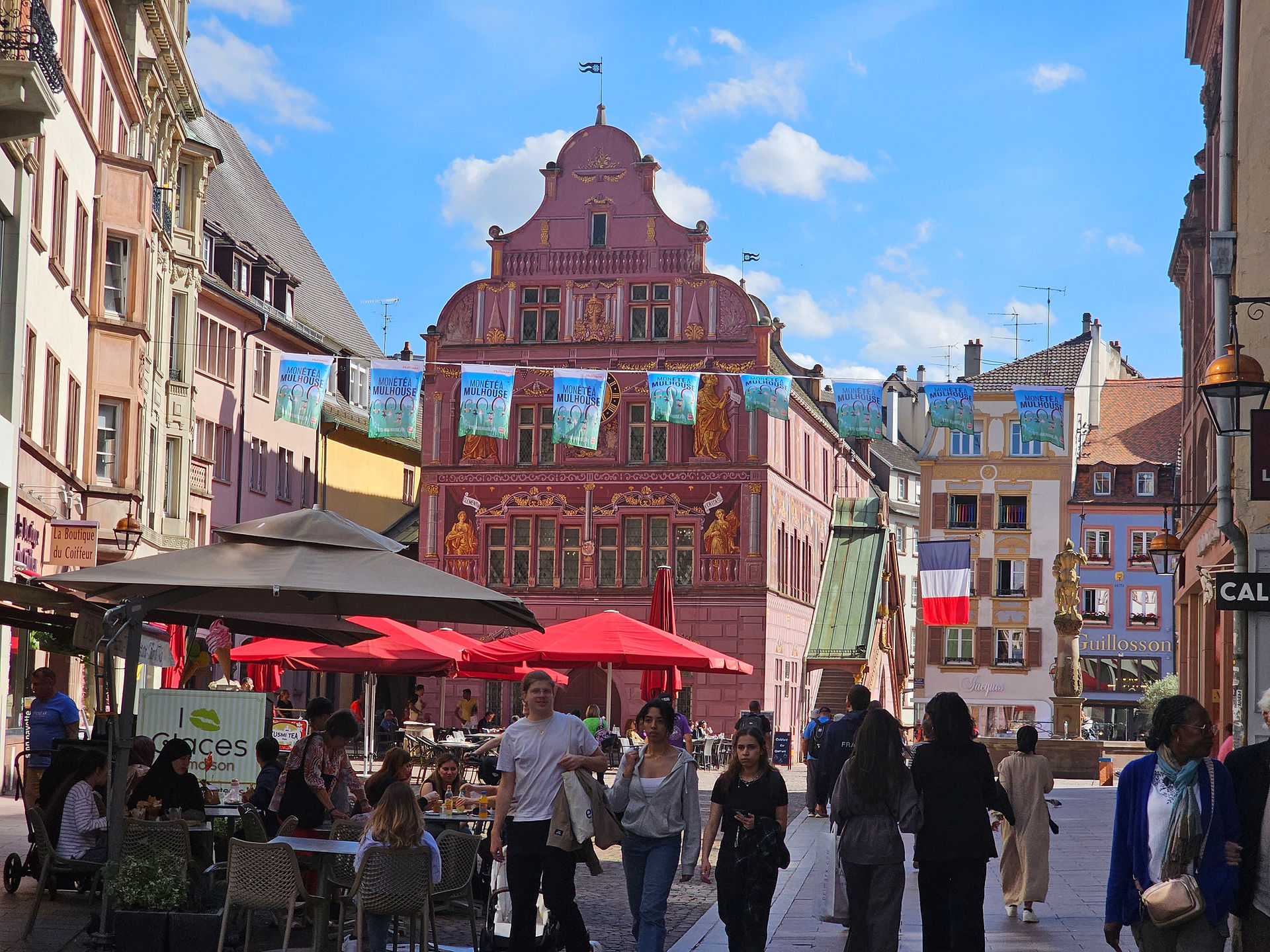Hotel de Ville