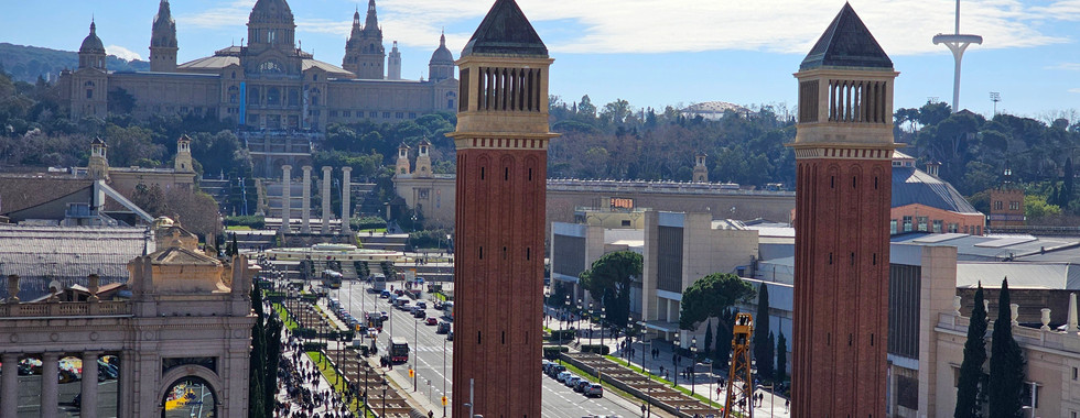 Plaça d'Espanya (İspanyol meydanı)