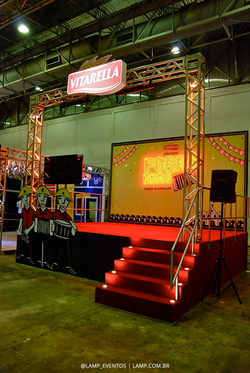 #osMelhoresEventos é a Lamp que faz.