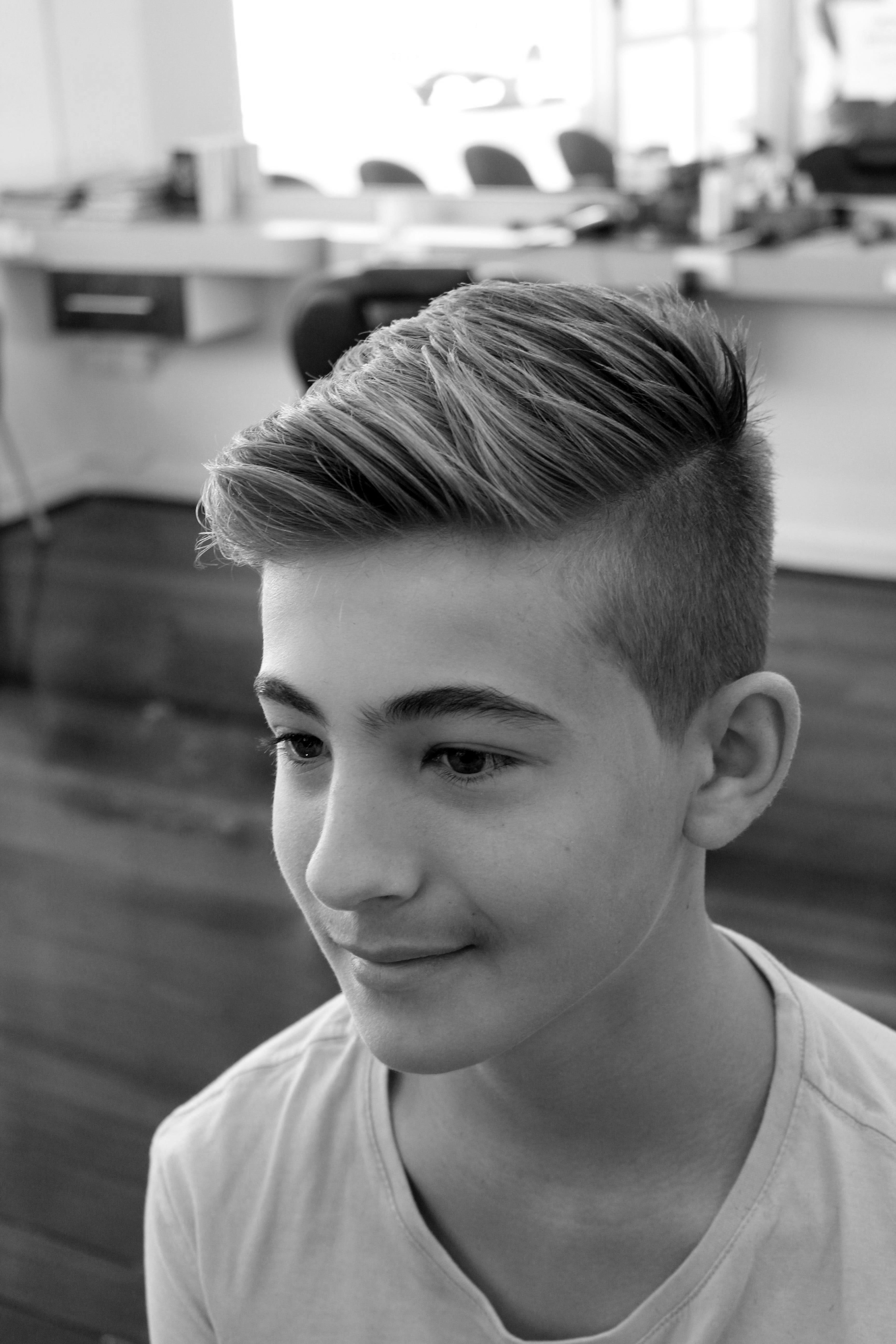 HOME nileshairandcare