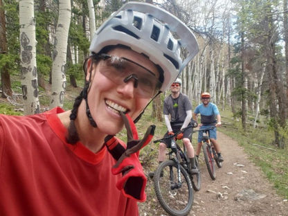 SUNDAY STORIES | IT DOESN'T GET EASIER, WE JUST GET FASTER (AND/OR BETTER)