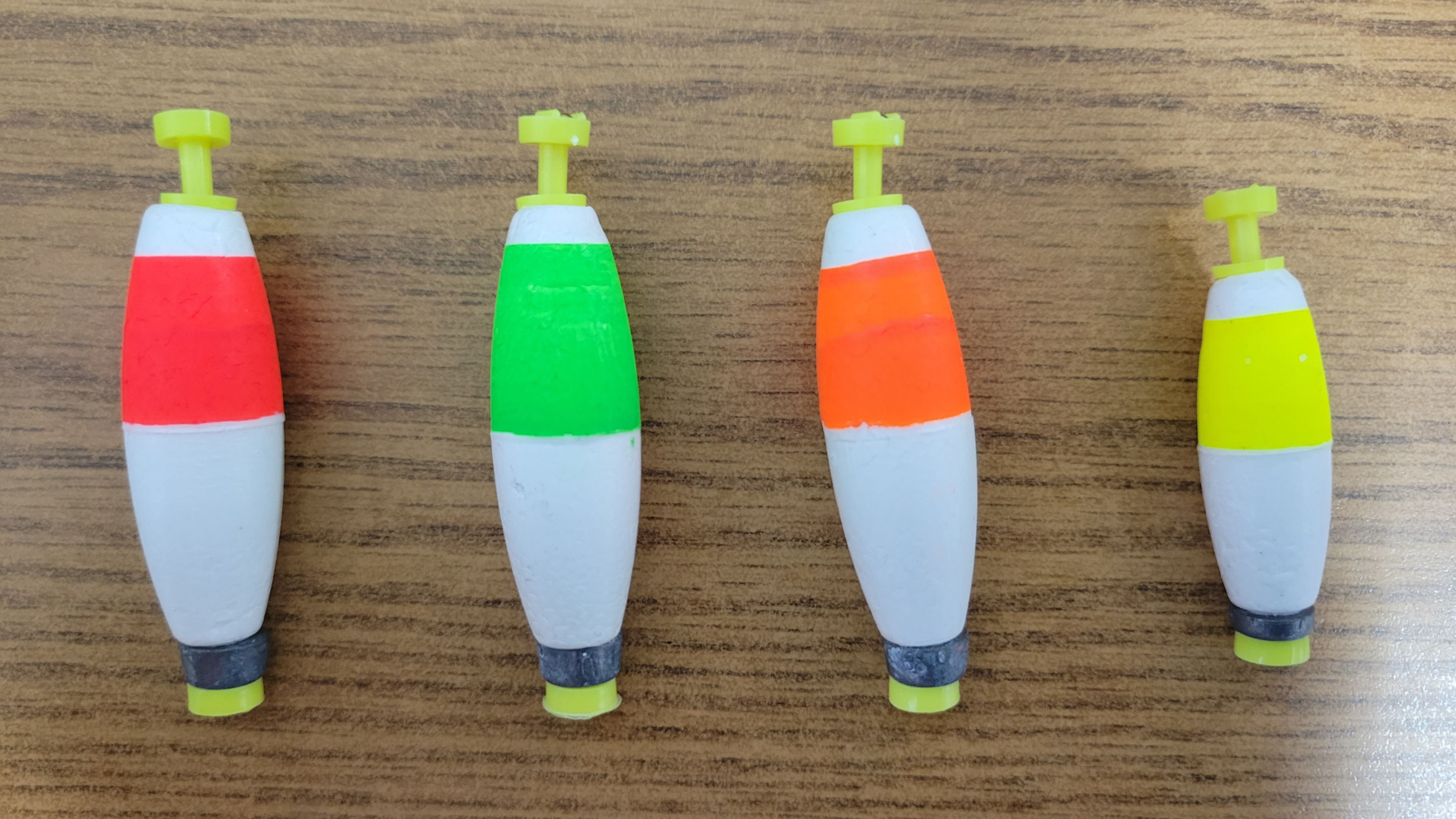 Cigar Floats Hard Foam 1 inch Push Button