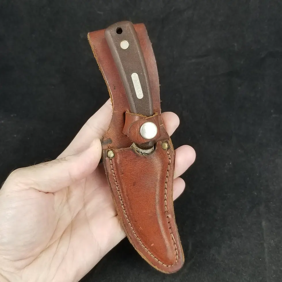 Thumbnail: Schrade 152 fixed blade knife "Old Timer"
