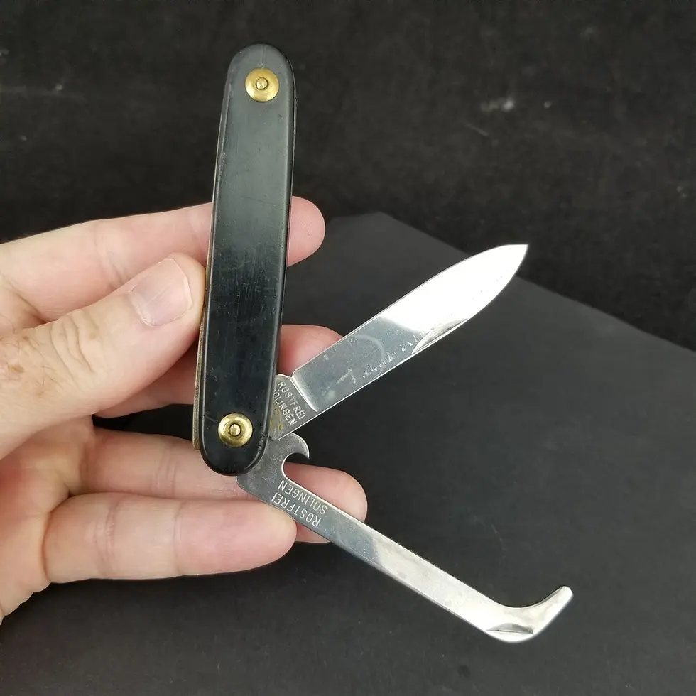 Thumbnail: Mystery farrier pocket knife