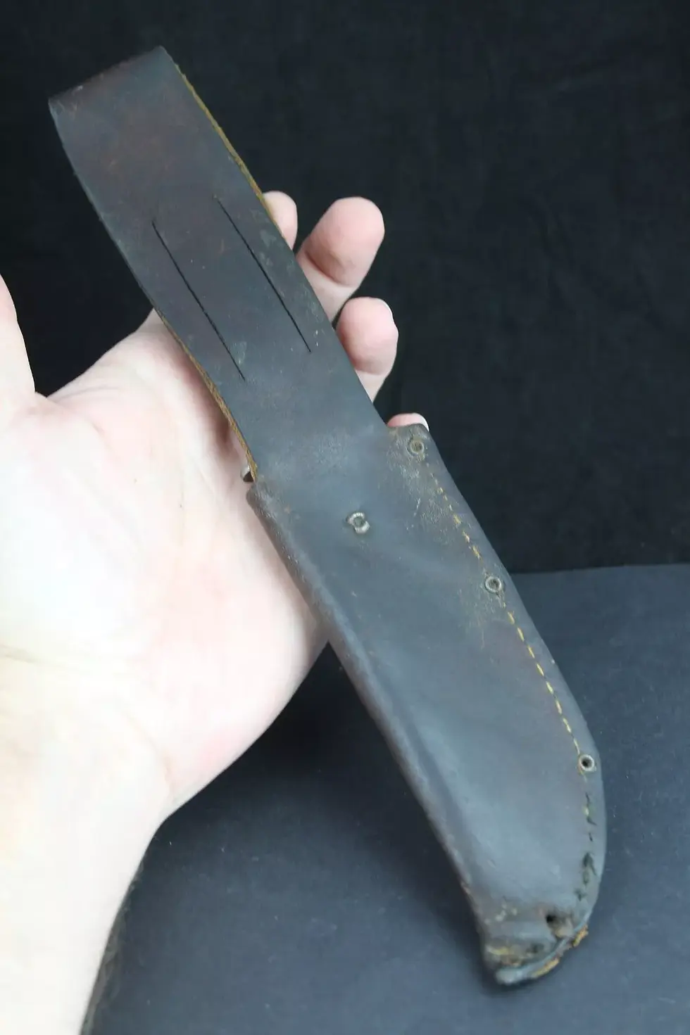 Thumbnail: Mystery fixed blade knife