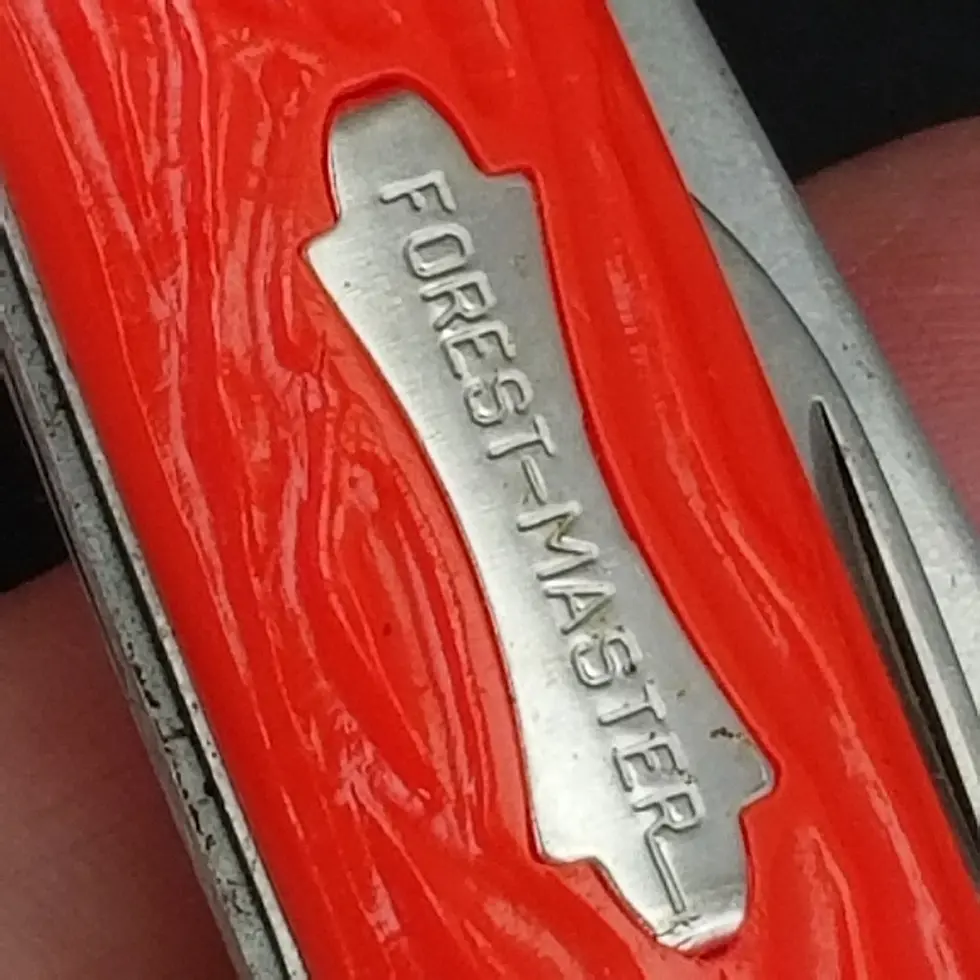 Thumbnail: Colonial "Forest Master" pocket knife