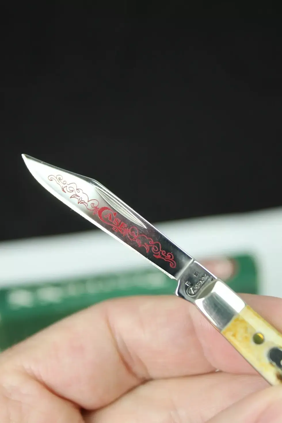 Thumbnail: Case XX 5233 SS pocket knife 2006