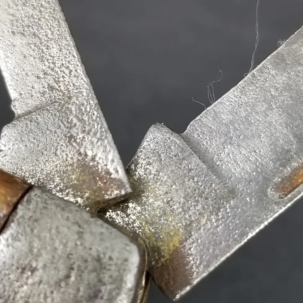 Thumbnail: Mystery pocket knife