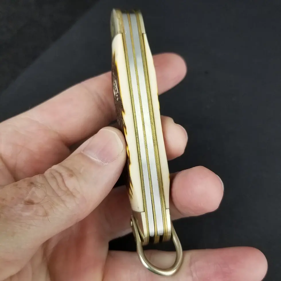 Thumbnail: Colonial pocket knife 2005