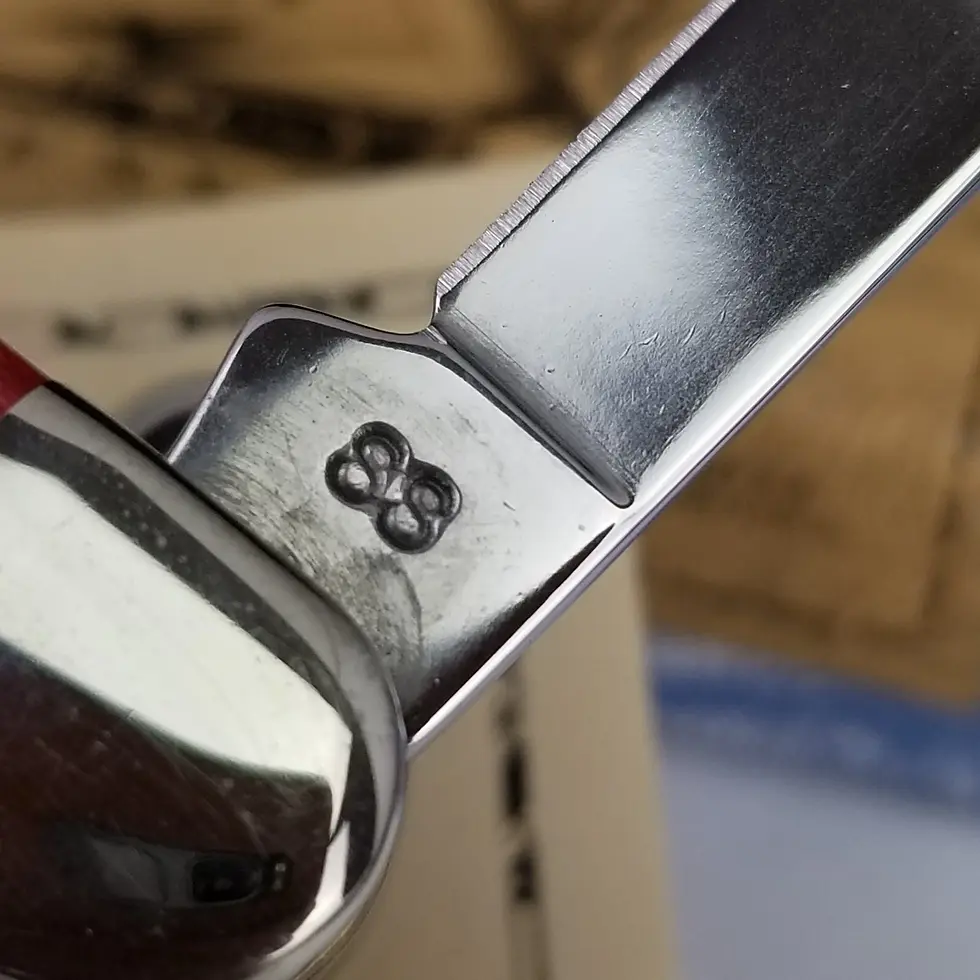 Thumbnail: Case XX 6318 ss "Old Red" pocket knife 2003