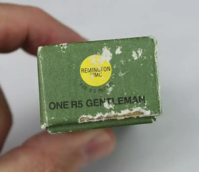 Thumbnail: Remington UMC R5 Gentleman pocket knife 1980's