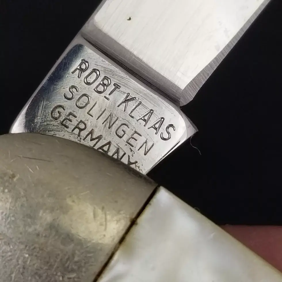 Thumbnail: Robt Klass Kissing Crane pocket knife