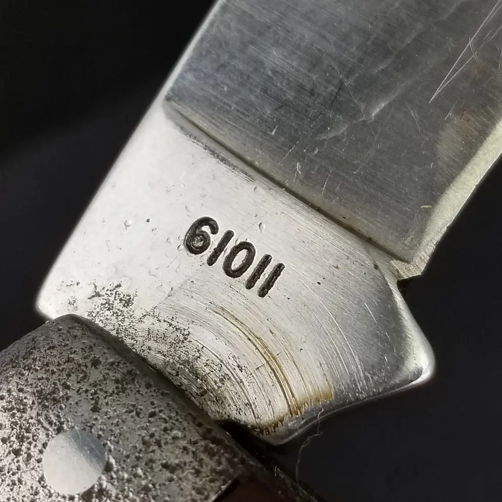 Thumbnail: Case XX 61011 hawkbill pocket knife 1989