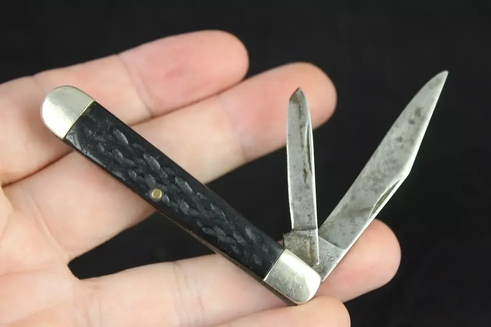 Thumbnail: Camco pocket knife