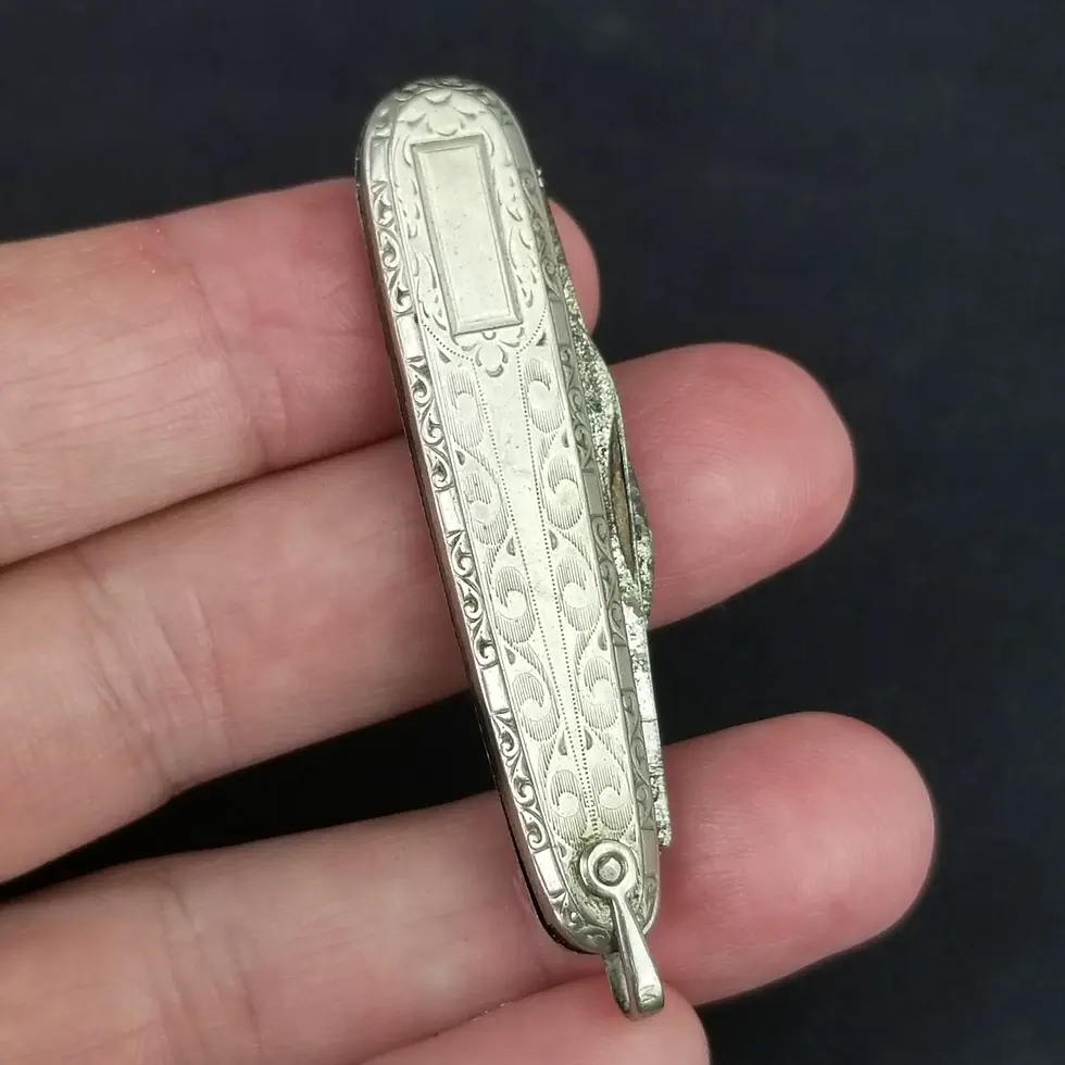Thumbnail: M.S.R. Co. pocket knife
