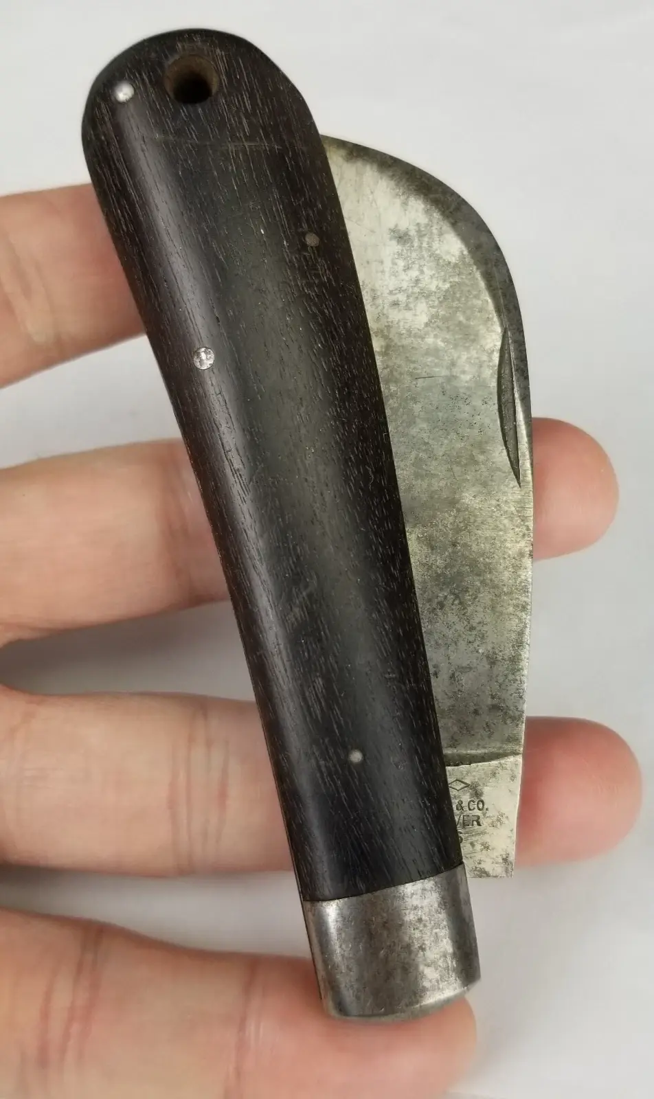Thumbnail: J. Russell & Co. Green River Works hawkbill pocket knife