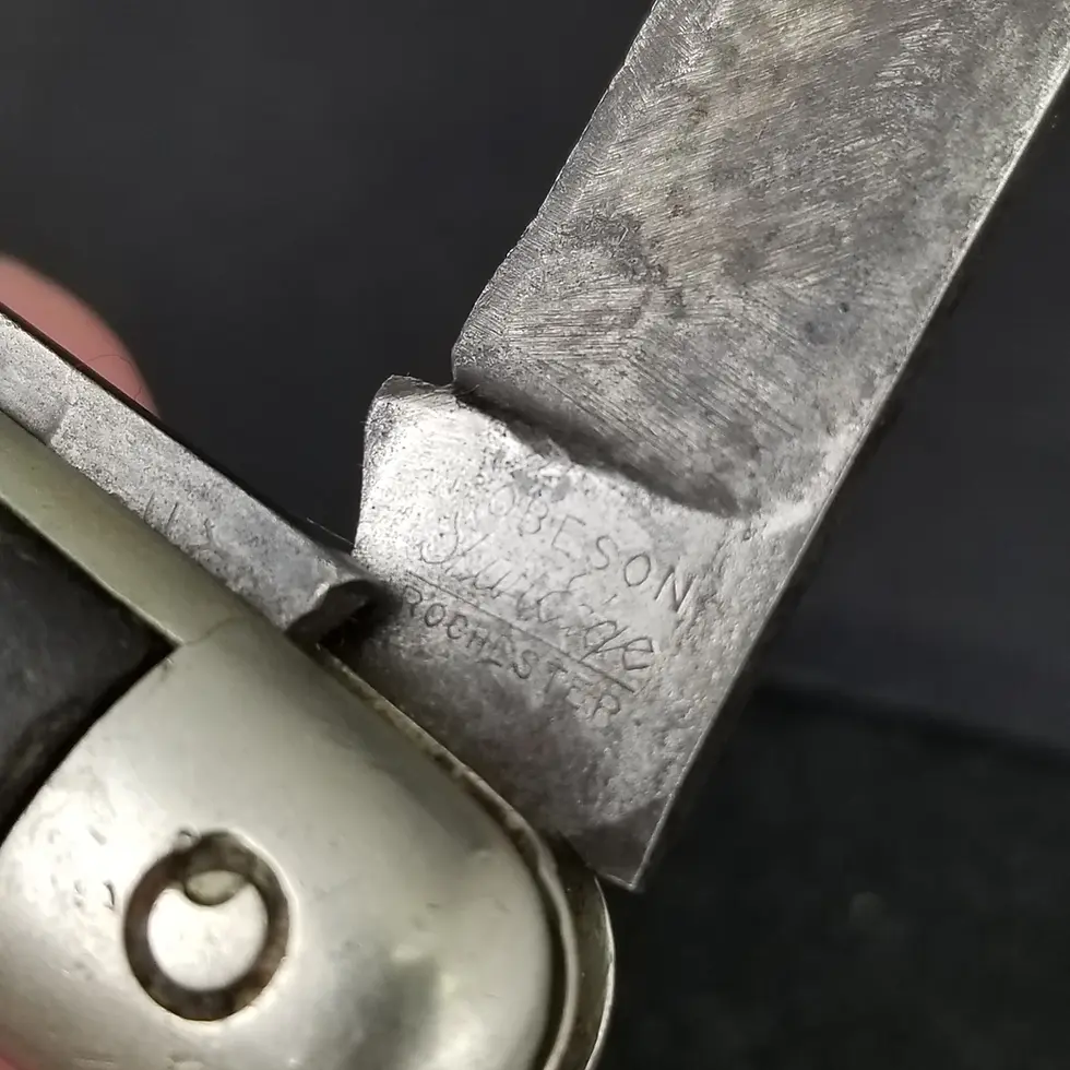 Thumbnail: Robeson Shuredge pocket knife